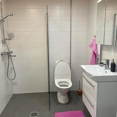 Modern One Bedroom Nearby Airport